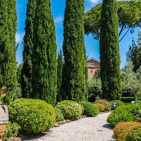 Tenuta Colfiorito روما