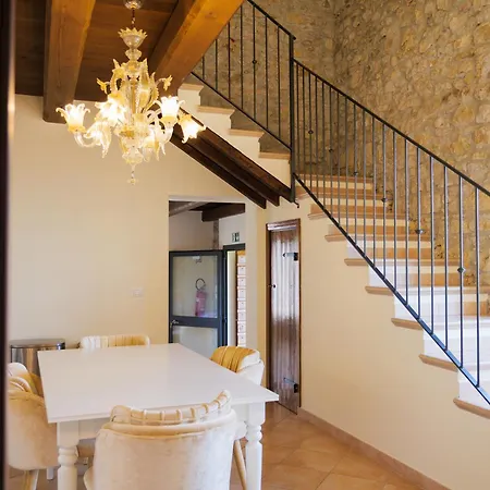 Tenuta Colfiorito شقة *