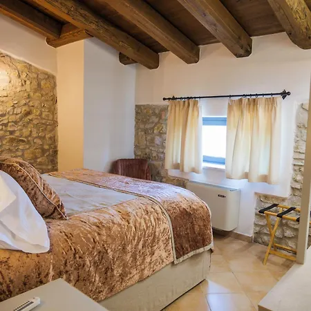 شقة Tenuta Colfiorito